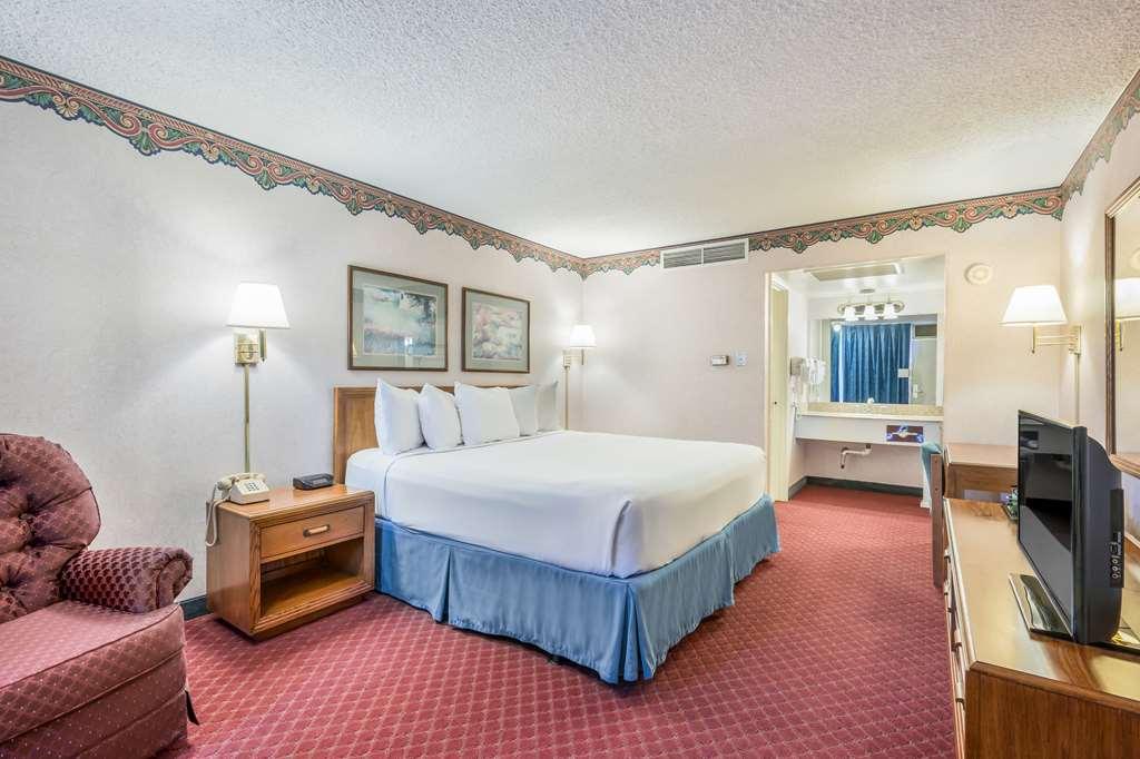 Americas Best Value Inn St. Joseph At I-29 Phòng bức ảnh