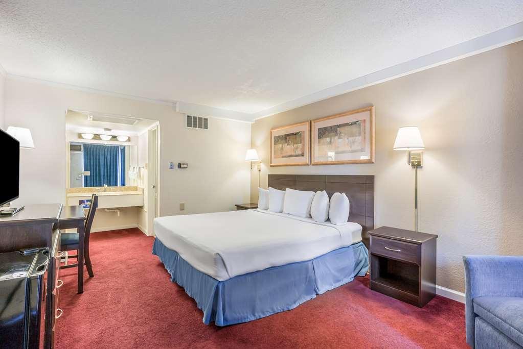 Americas Best Value Inn St. Joseph At I-29 Phòng bức ảnh