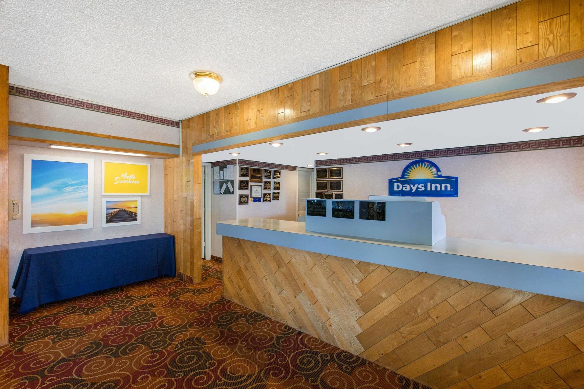 Americas Best Value Inn St. Joseph At I-29 Ngoại thất bức ảnh