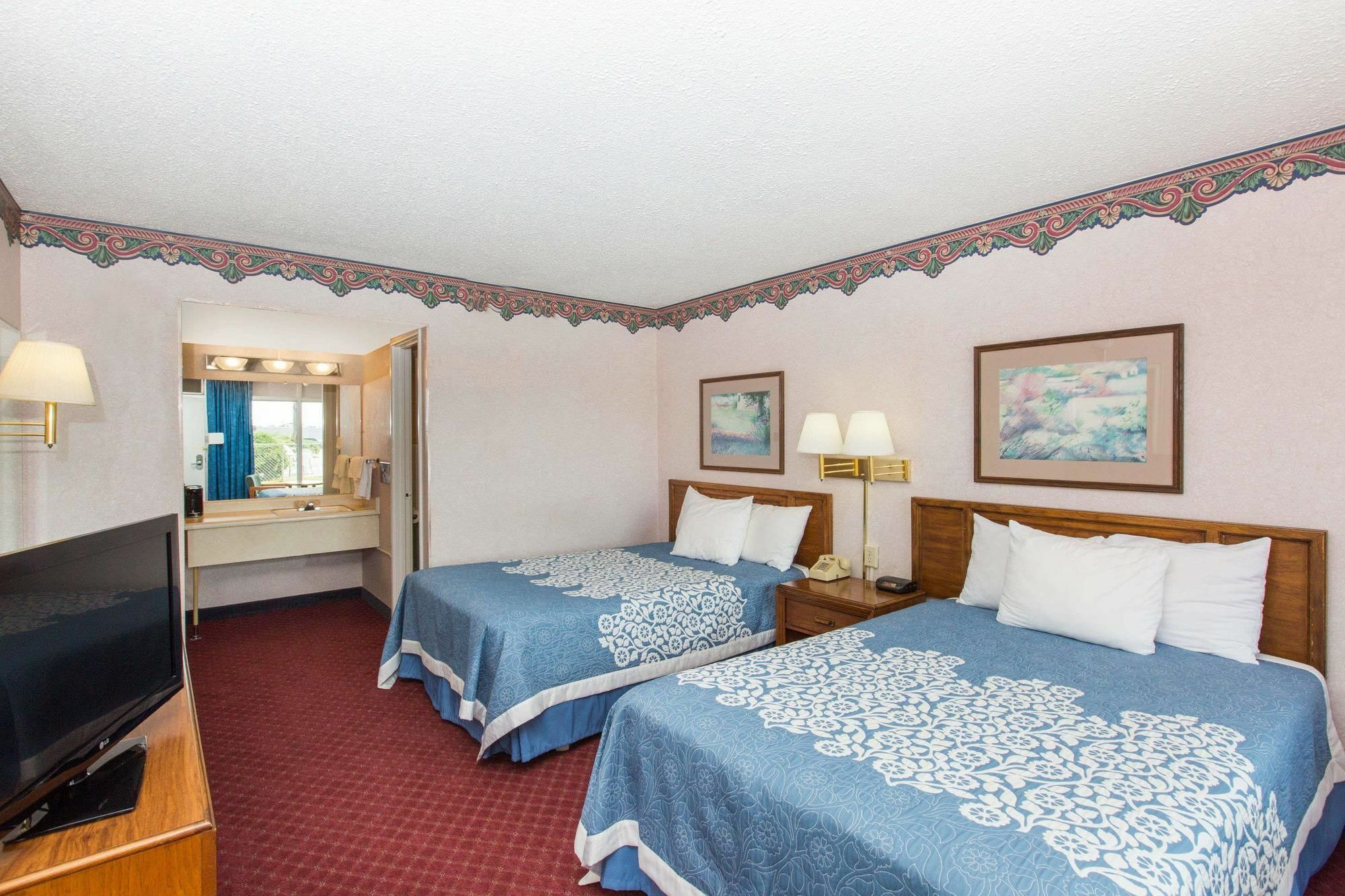 Americas Best Value Inn St. Joseph At I-29 Ngoại thất bức ảnh
